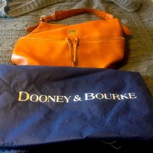 Dooney & Bourke purse